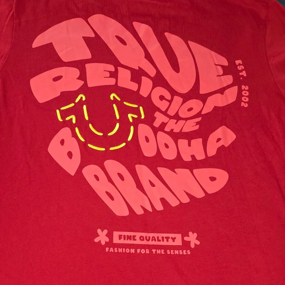 True Religion Mens Bubble Warp Embroidered Buddha Logo Tee Red‎ Small